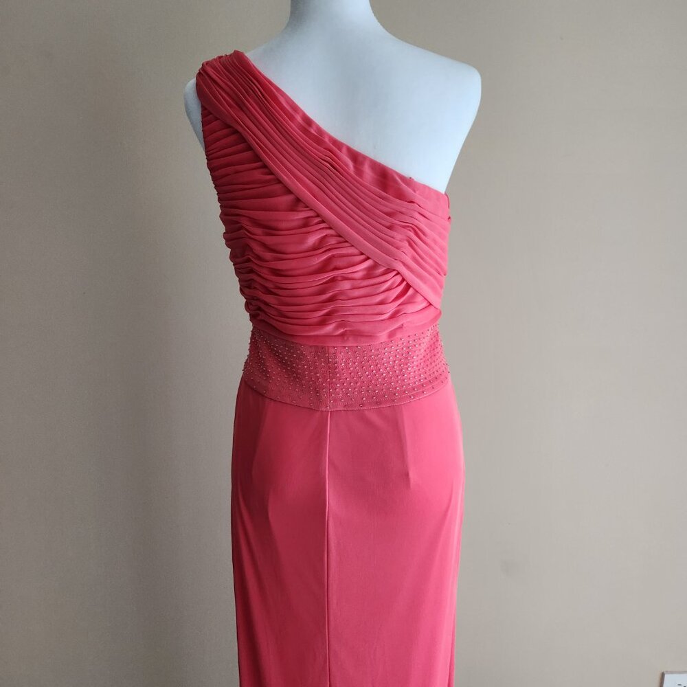 Adrianna Papell One Shoulder Chiffon Dress with Beaded Waist Size 8 EUC - Picture 3 of 3